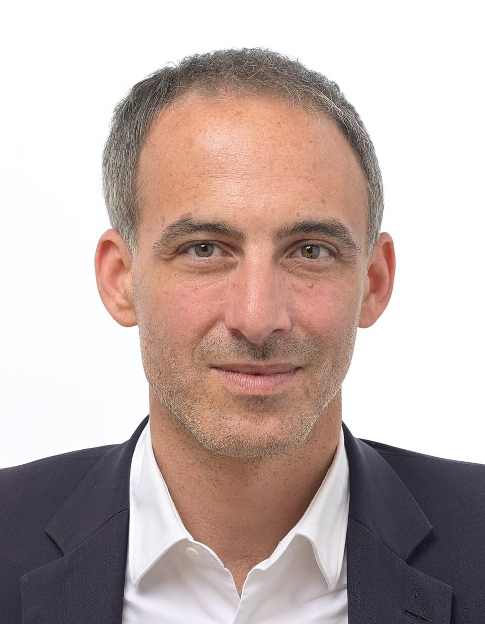 European Union 2024 - Source : EP / Wikimedia Commons (Attribution) Portrait de Raphaël Glucksmann